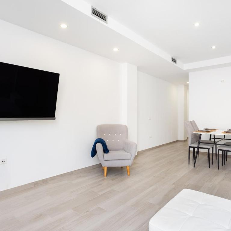 Stylish Urban Stay in Santa Cruz, Plaza Militar - Apartamento de 2 dormitorios - 2