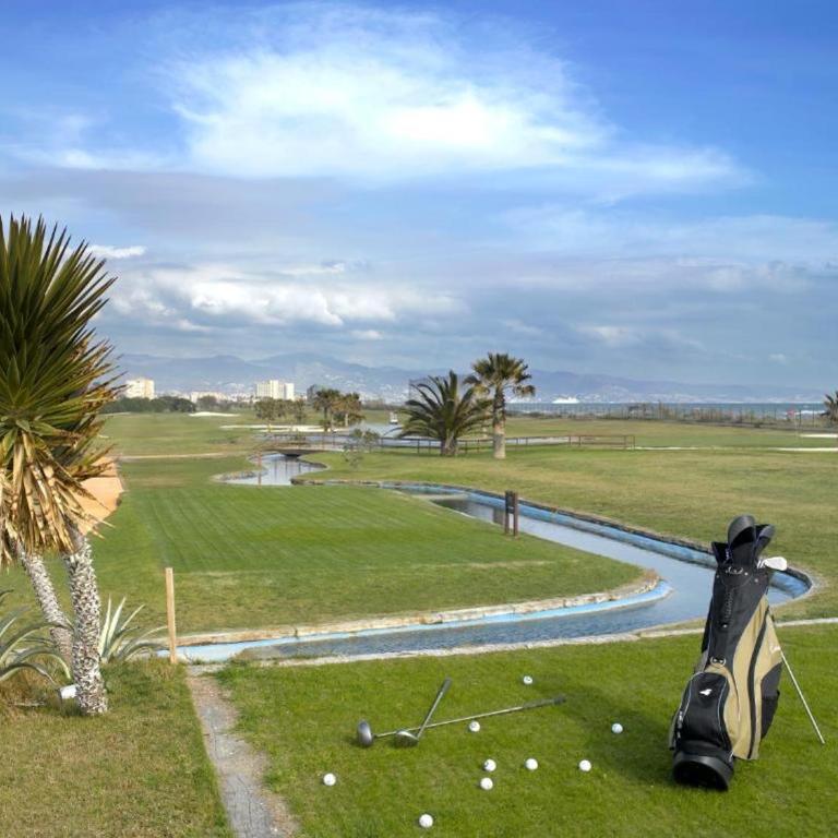 Apartamento frente al mar en Torremolinos, Málaga - Three-Bedroom Apartment - 26