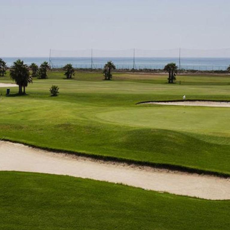 Apartamento frente al mar en Torremolinos, Málaga - Three-Bedroom Apartment - 25