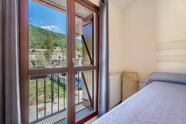 Casa Biescas Ski EVcharger Formigal 30min BBQ - Three-Bedroom House - 82