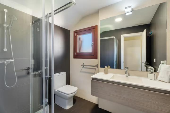 Casa Biescas Ski EVcharger Formigal 30min BBQ - Three-Bedroom House - 85