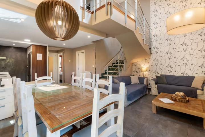 Casa Biescas Ski EVcharger Formigal 30min BBQ - Three-Bedroom House - 75