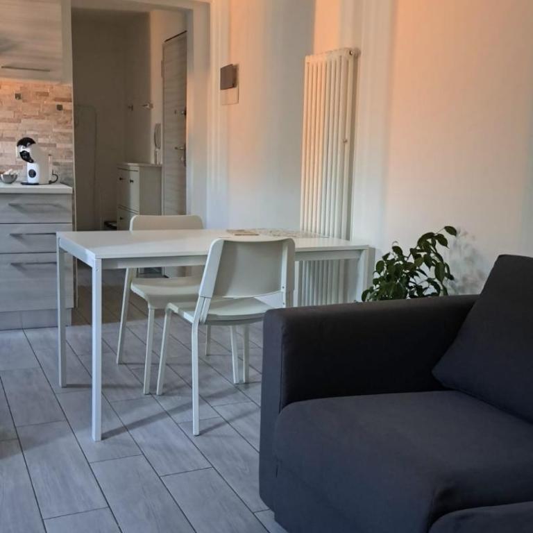 Civico 52 Modena Int 5 - Appartamento con 1 Camera da Letto - 1