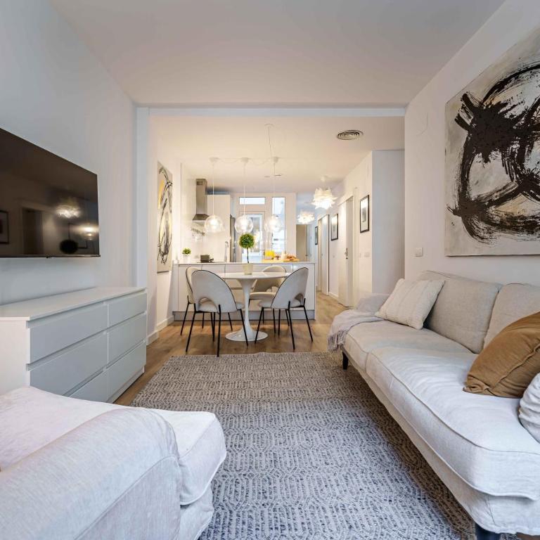 SUNSET MALAGA - Soho Art District - Two-Bedroom Apartment - 10