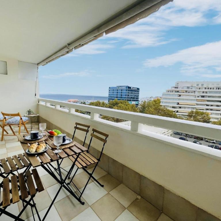 Sol de Marbella Apartamento con vistas al mar, piscina y cerca de la playa - Apartment with Sea View - 1