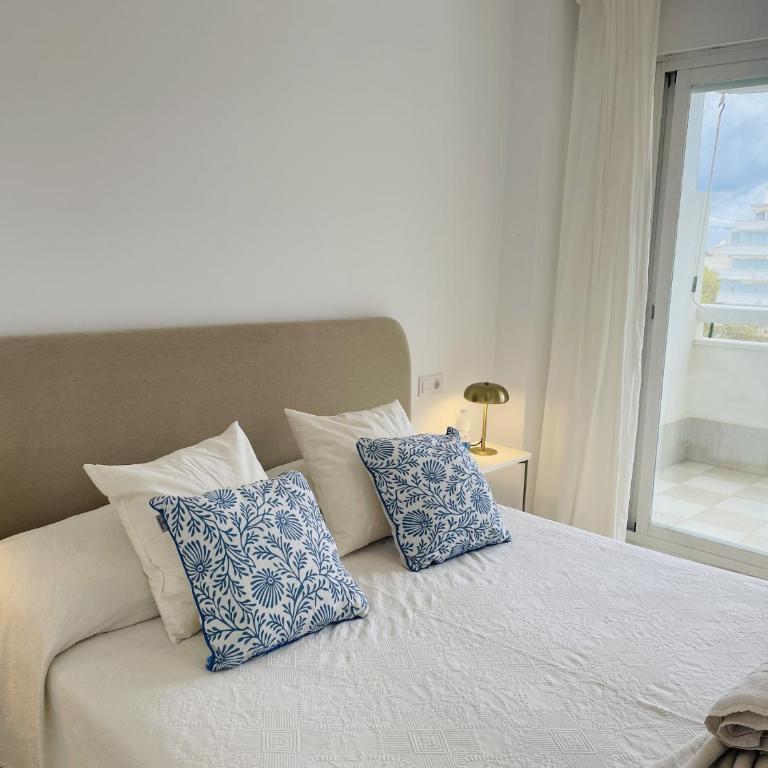 Sol de Marbella Apartamento con vistas al mar, piscina y cerca de la playa - Apartment with Sea View - 11