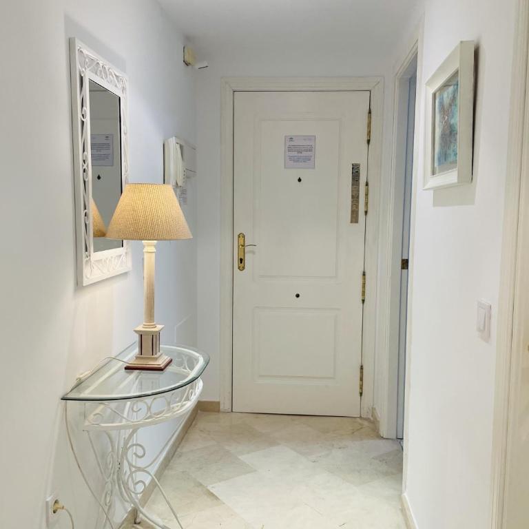 Sol de Marbella Apartamento con vistas al mar, piscina y cerca de la playa - Apartment with Sea View - 18