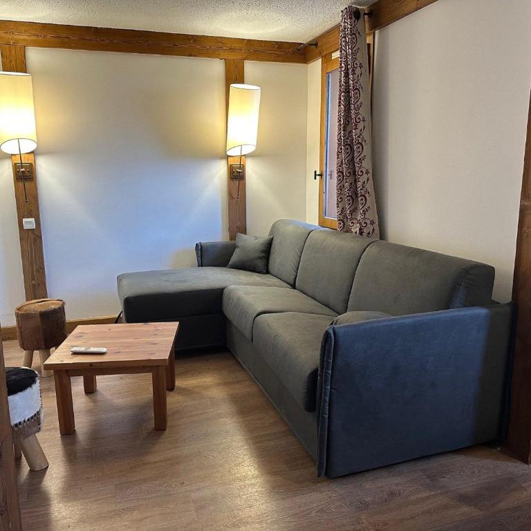 Appartement rénové proche centre, 2 chambres, 6 pers, balcon, casiers à skis - Apartment mit 2 Schlafzimmern - 13