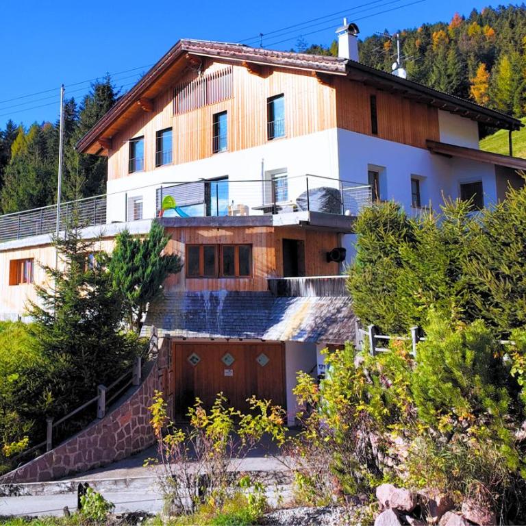 Puent Seceda-Dolomiti-Val Gardena - Appartamento Deluxe con 2 Camere da Letto - 1