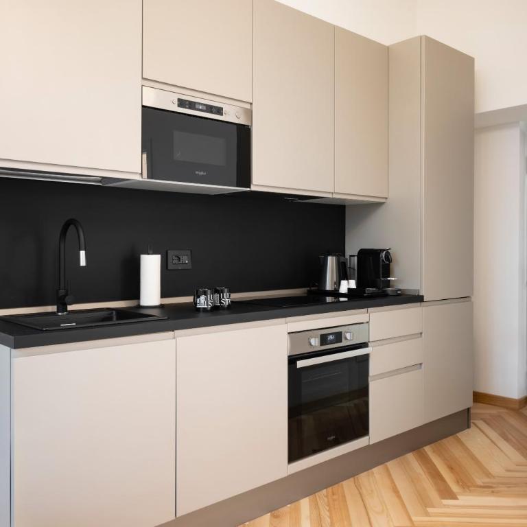 Luca Stay Duomo Visconti Suites - Appartamento con 2 Camere da Letto - 11
