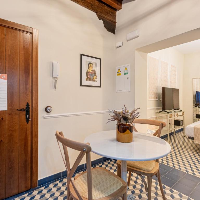 Casa Museo La Merced by Stay Unique - One-Bedroom Ground Floor Apartment Patio - 28
