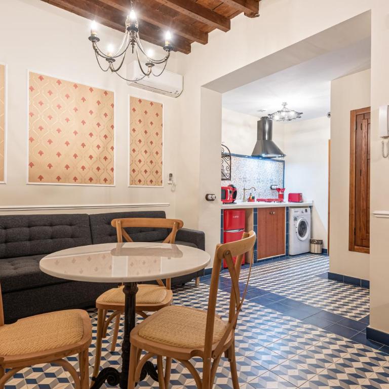 Casa Museo La Merced by Stay Unique - One-Bedroom Ground Floor Apartment Patio - 2