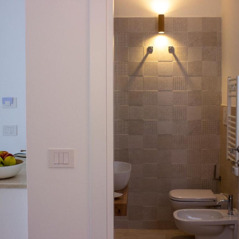 HOSTuni - Double Room with Terrace - 5