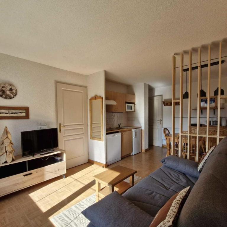 Appartement cosy avec balcon et vue montagne - Appartement - 3