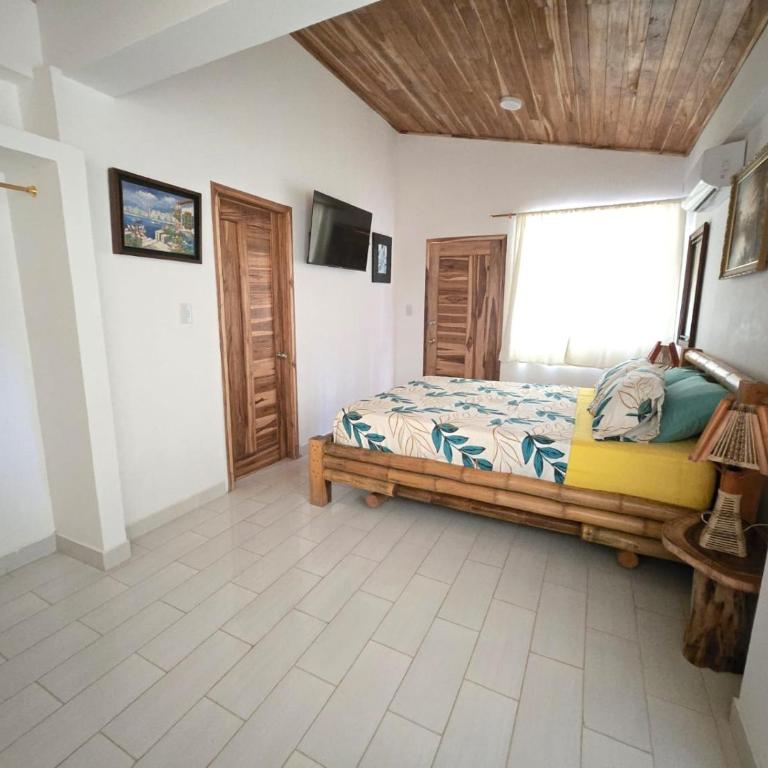 Nueva Tierra - Habitación Doble con vistas al parque - 8