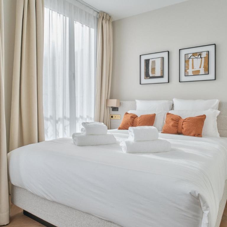Nestay Les Halles - One-Bedroom Apartment with Balcony and City View 503 - 1