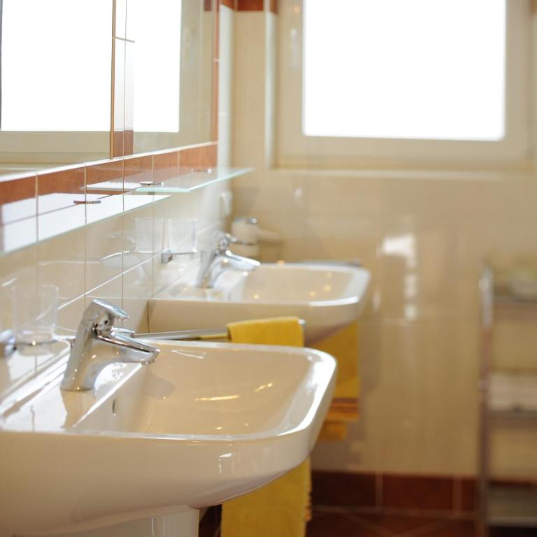 Antares am See - Superior Apartment mit 1 Schlafzimmer und Balkon - 1