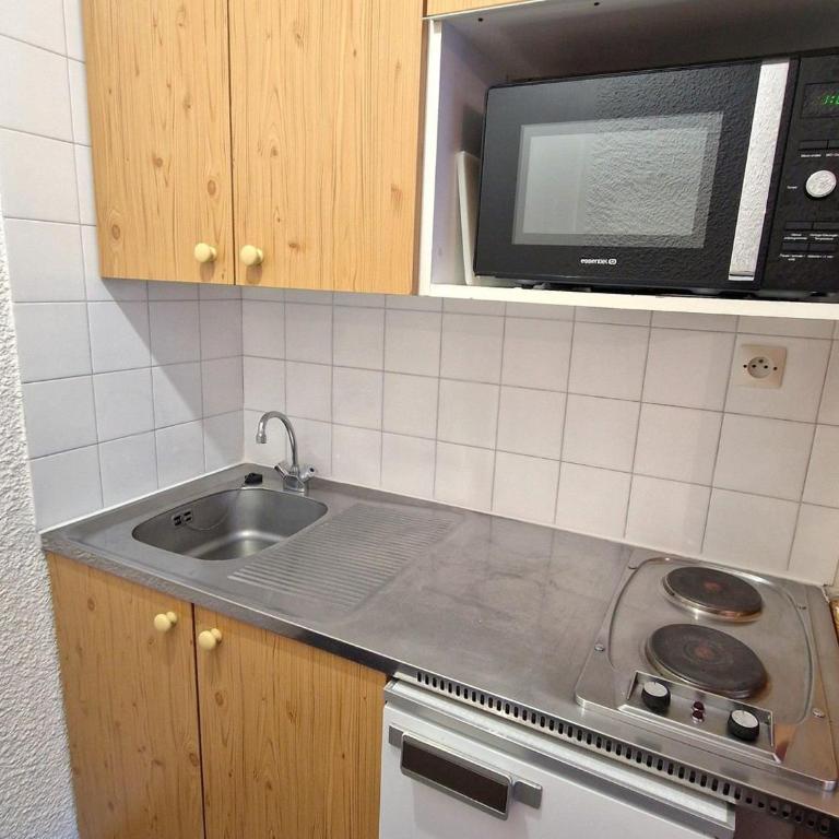 Studio cosy 4 pers, sud, au cœur d'une station proche pistes et commerces, Modane - FR-1-265-227 - Studio - 12