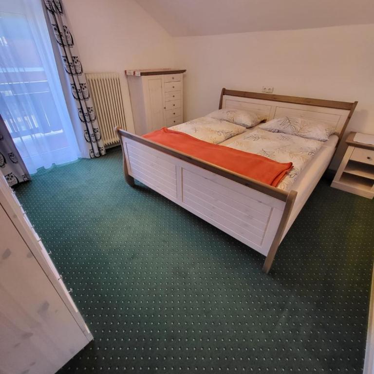 Appartment Weidach Zentrum - Apartment - auf 2 Etagen - 7