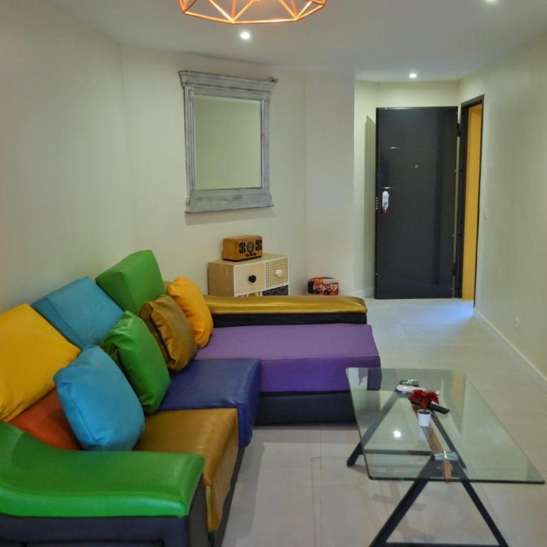 FANTASTICO CENTRO HOSPITALeS - Apartamento de 3 dormitorios - 24