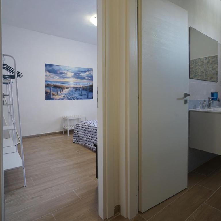 Casa Carlotta - mytouristhome - Two-Bedroom Apartment - 13