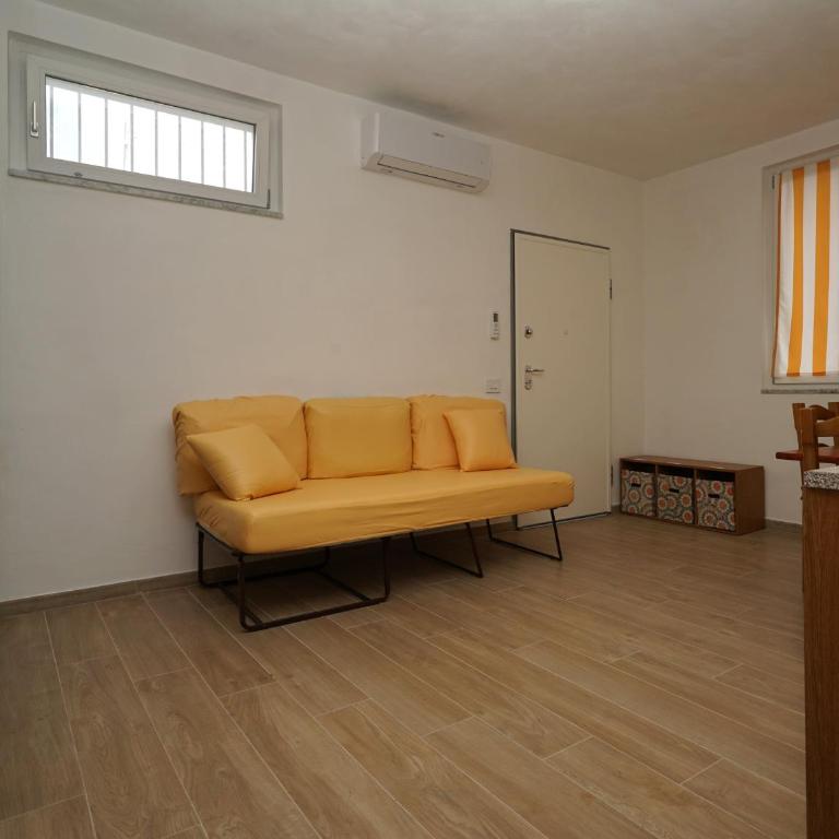Casa Carlotta - mytouristhome - Two-Bedroom Apartment - 11