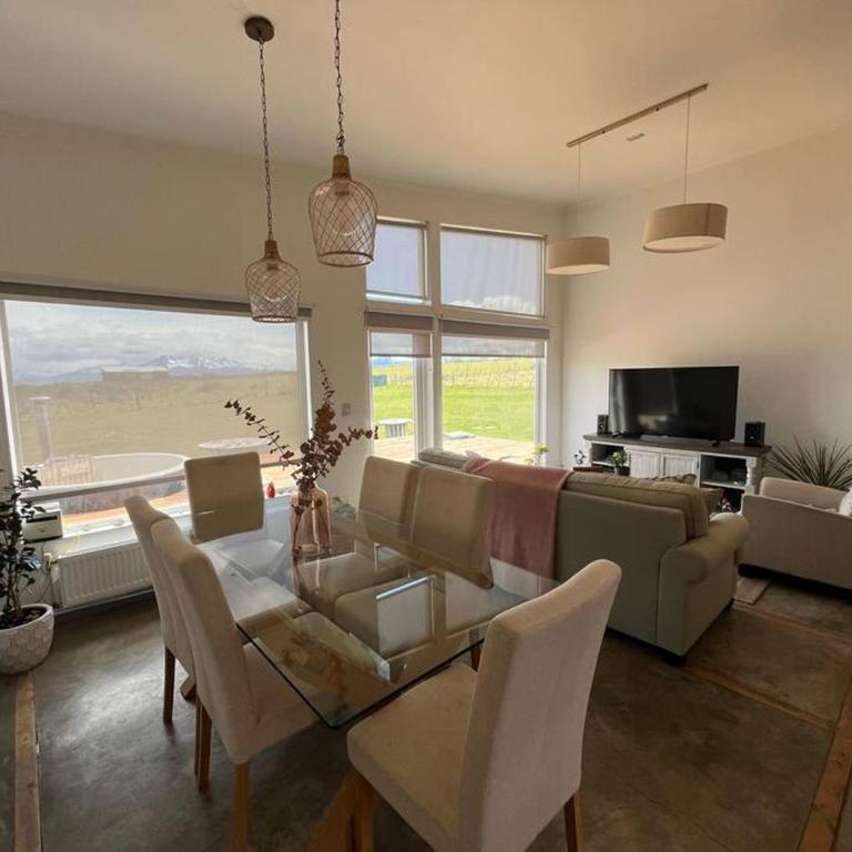Casa Bella Vista - Three-Bedroom House - 4