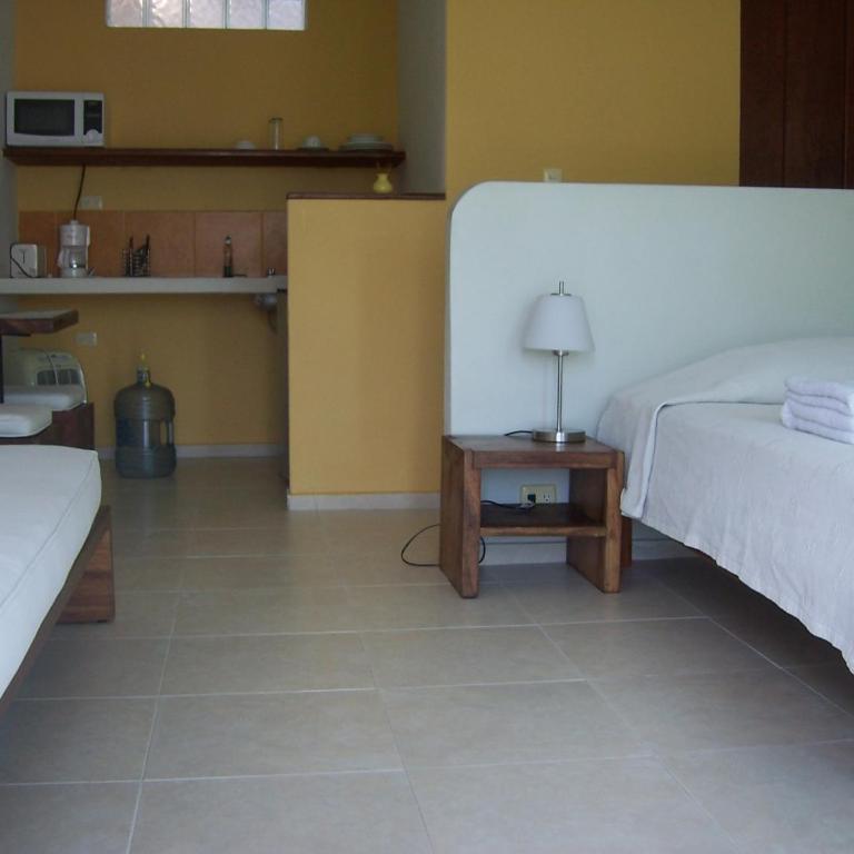 Elements of the Island - Deluxe King Room - 14