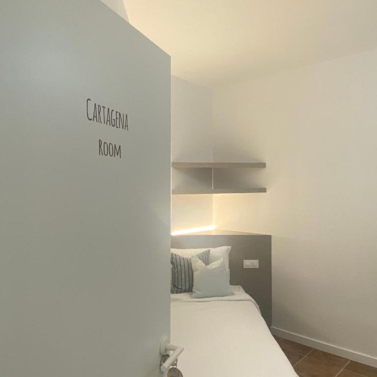 Guest House Espinardo Murcia Casa Universitaria - Single Room with Bathroom - 5