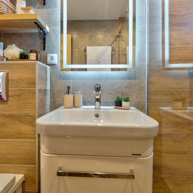 Apartman Pino Doro Vila Onore - Apartman sa 1 Spavaćom Sobom - 32