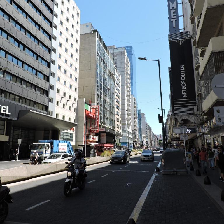 4 Ventanales sobre la Avenida Corrientes - Apartamento de 1 dormitorio - 33
