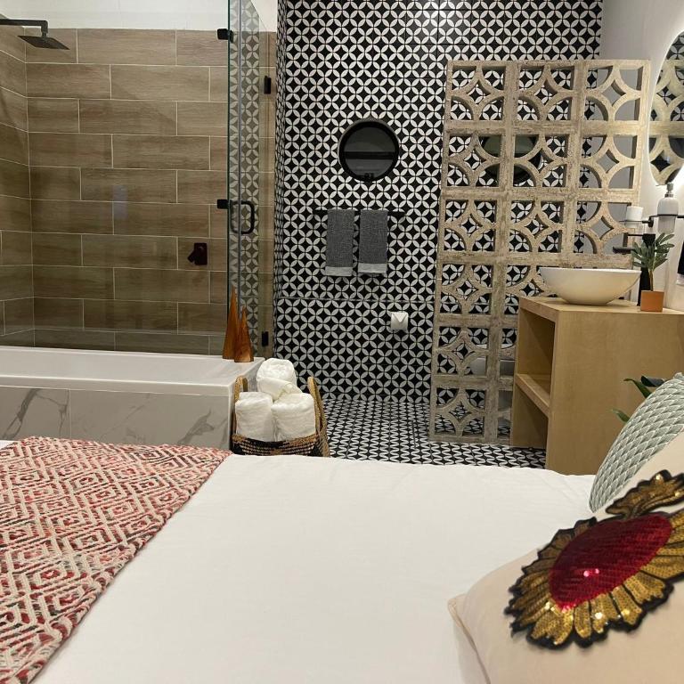 Casa Donceles Apartments and Suites, Alojamientos ideales para familias y grupos - Three-Bedroom Deluxe Apartment - 23