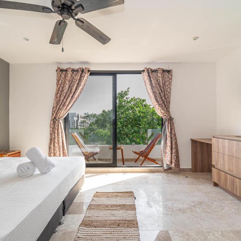 Studio Suite with Private Balcony, Rooftop Pool,Gym - Apartment - 15