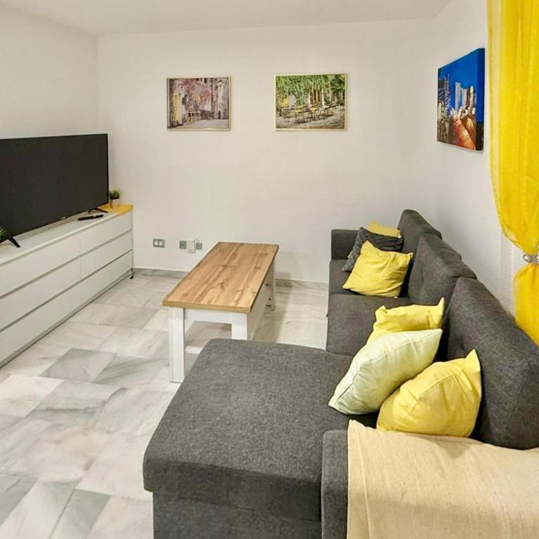 Apartment in Roquetas near the Beach - One-Bedroom Apartment - 8