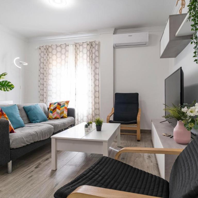 Cozy Apartment In Sanlúcar De Barrameda - Apartamento de 2 dormitorios - 2