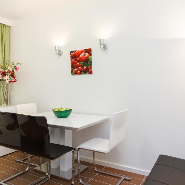 Central Belgrade Apartments 3 - Apartman - 6