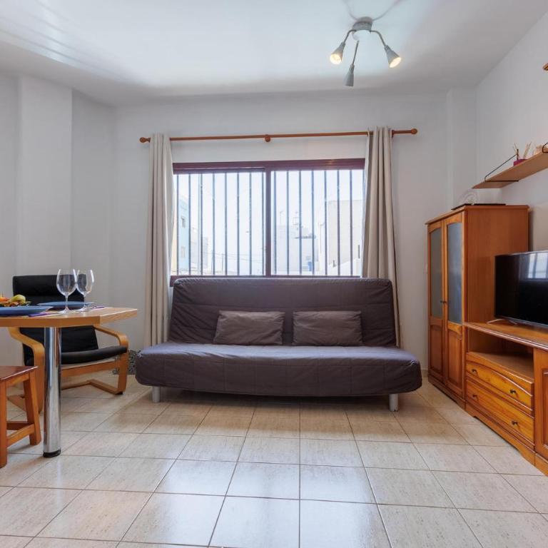 2 Bedroom Cozy Apartment In Puerto Del Rosario - Apartamento de 2 dormitorios - 1