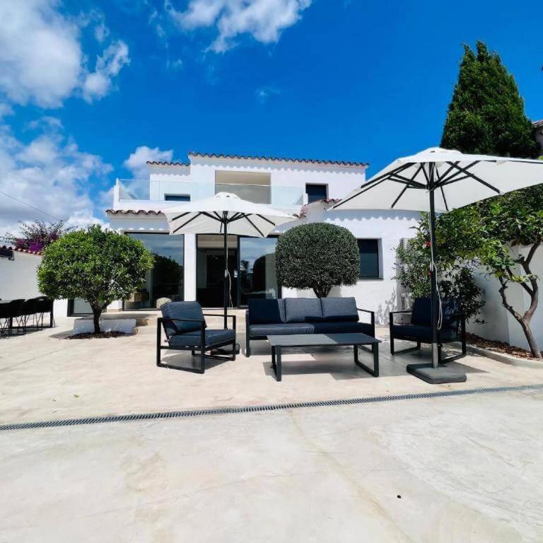 Villa de Lujo con Piscina Privada y Aparcamiento en Empuriabrava - HISP-288-67 - Casa - 23
