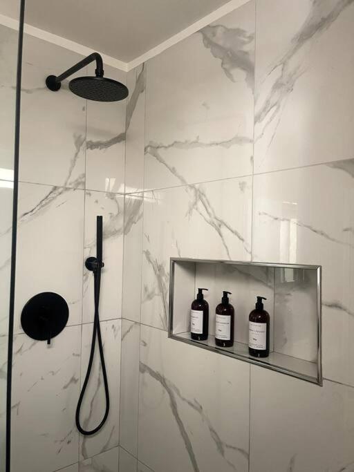 Departamento Moderno y Luminoso en Palermo - One-Bedroom Apartment - 13