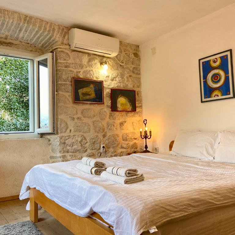 Charming rooftop view - Apartman sa 2 Spavaće Sobe - 16