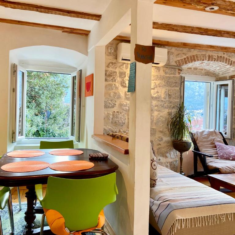 Charming rooftop view - Apartman sa 2 Spavaće Sobe - 8