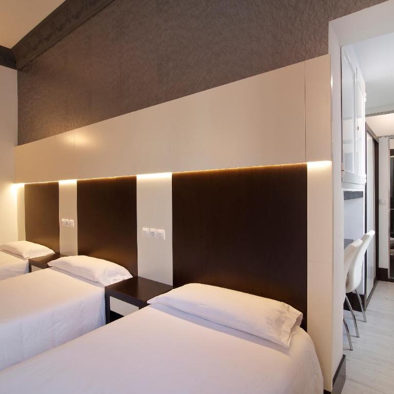 Alhambra Suites - Habitación cuádruple - 3
