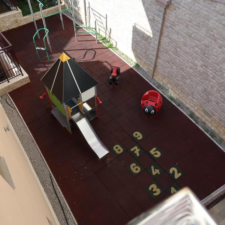 Apartmani LUX Becici - One-Bedroom Apartment - 16