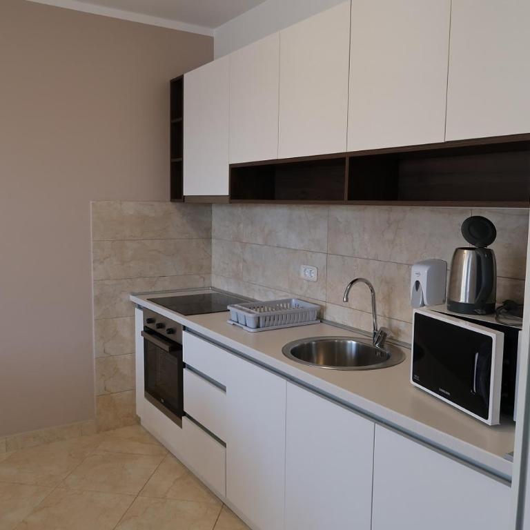 Apartmani LUX Becici - One-Bedroom Apartment - 28