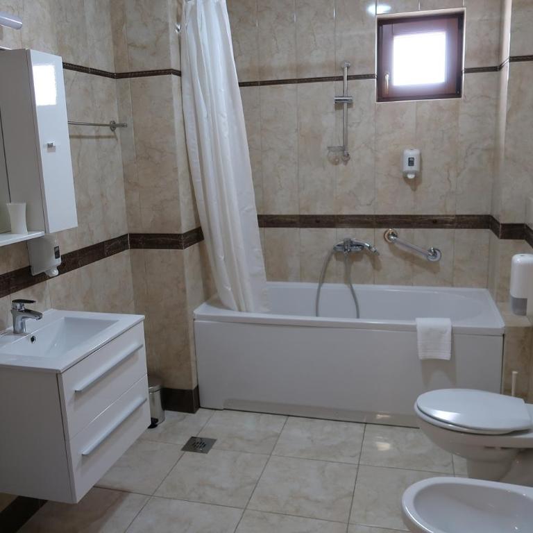 Apartmani LUX Becici - One-Bedroom Apartment - 36