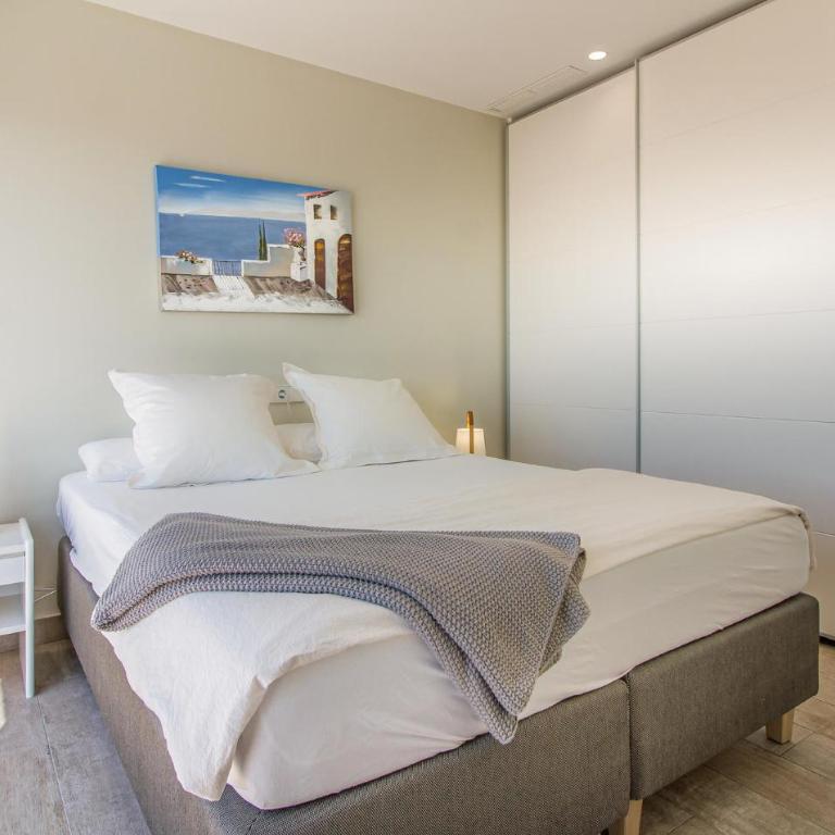 Belle Maison À Finestrat - Maison de Vacances 5 Chambres - 10