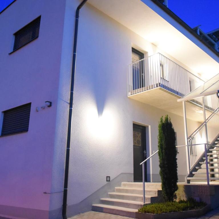 StadtNest - Dachterrassenappartement - One-Bedroom Apartment - 14