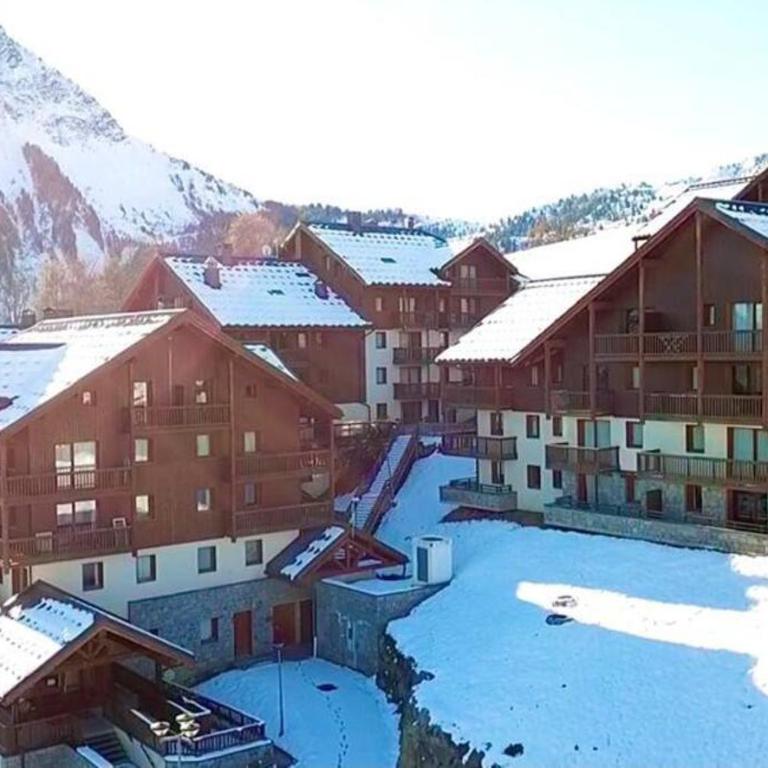 Studio 4 personnes pied des pistes avec piscine - Appartement avec Vue et Balcon - 9