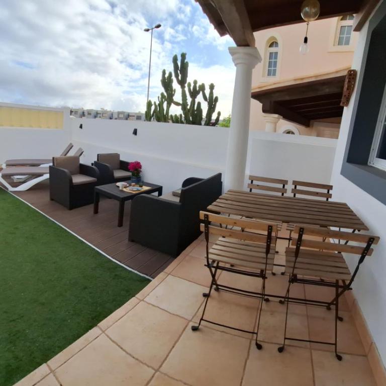 Caleta De Fuste Solemar Apartment with large private terrace - Two-Bedroom House - 9