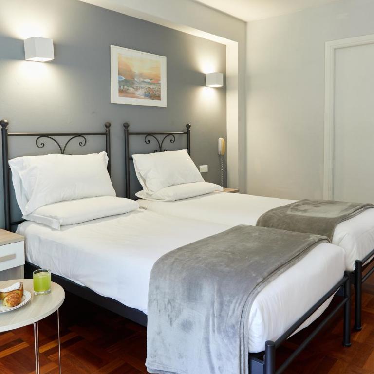 Hôtel Alexandra - Chambre Double ou Lits Jumeaux Économique - 4